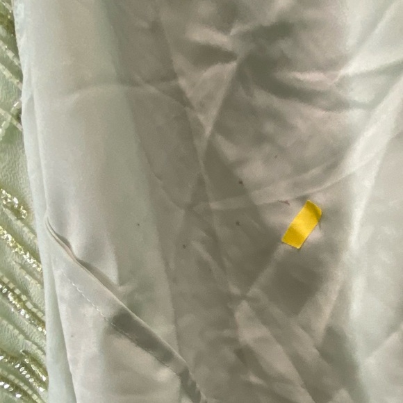 NEW MAC DUGGAL ABSTRACT BEADED SLEEVELESS MIDI SHEATH DRESS - Picture 9 of 12